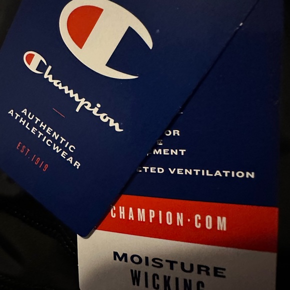 Champion, Compression, Moisture Wicking, High-Impact Sports Bra for Women New - Picture 2 of 2